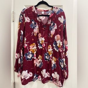 Old Navy Lace Up Neck Dress Shirt